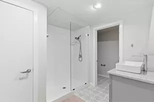 509 Elm St, Dallas, TX 75202 - Photo 25