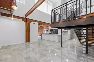 509 Elm St, Dallas, TX 75202 - Photo 3