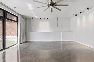 509 Elm St, Dallas, TX 75202 - Photo 11