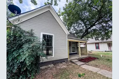 328 E High Street, Wills Point, TX 75169 - Photo 3