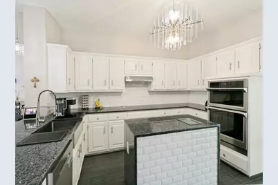 3001 Redstone Drive, Arlington, TX 76001 - Photo 7