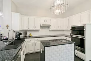 3001 Redstone Dr, Arlington, TX 76001 - Photo 7