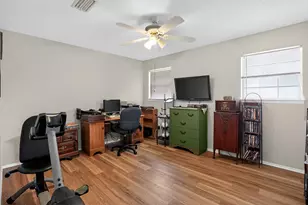 2125 Meadow Glen, Irving, TX 75060 - Photo 29