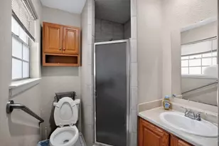 2125 Meadow Glen, Irving, TX 75060 - Photo 25