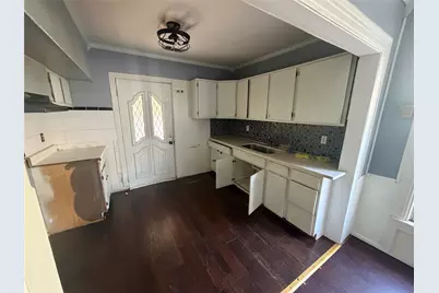2409 W Amherst Avenue, Dallas, TX 75235 - Photo 5