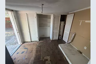 2409 W Amherst Avenue, Dallas, TX 75235 - Photo 9