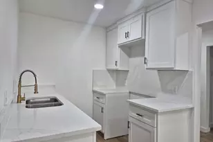 5057 Ridglea Ln, Fort Worth, TX 76116 - Photo 1