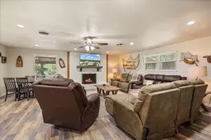 1516 N Lakeview Dr, Palo Pinto, TX 76484 - Photo 9