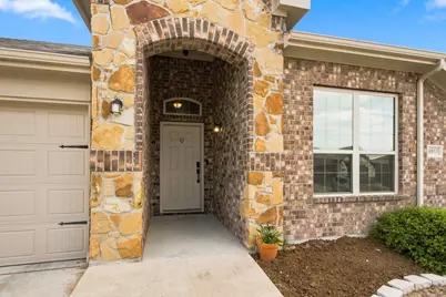 10853 Live Oak Creek Drive, Fort Worth, TX 76108 - Photo 3