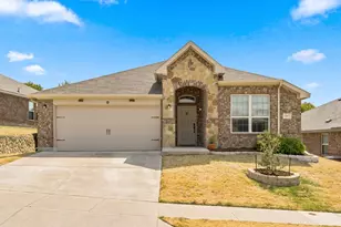 10853 Live Oak Creek Dr, Fort Worth, TX 76108 - Photo 1