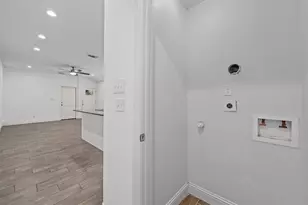 607 E Carter St, Sherman, TX 75090 - Photo 17