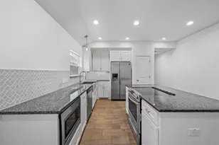 607 E Carter St, Sherman, TX 75090 - Photo 5