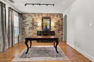 1920 Los Cabos Ln, Arlington, TX 76012 - Photo 5