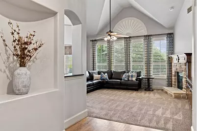 1920 Los Cabos Lane, Arlington, TX 76012 - Photo 7