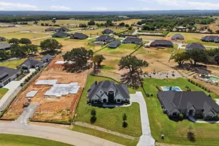 3022 Southern Rise Ct, Granbury, TX 76049 - Photo 37