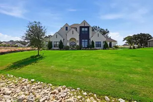 3022 Southern Rise Ct, Granbury, TX 76049 - Photo 3