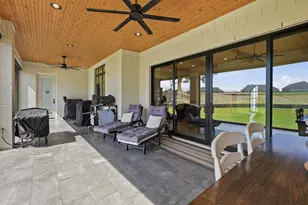 3022 Southern Rise Ct, Granbury, TX 76049 - Photo 31