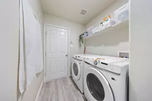 8275 Clarksprings Dr, Dallas, TX 75236 - Photo 27