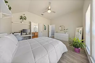 8275 Clarksprings Dr, Dallas, TX 75236 - Photo 17
