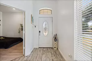 8275 Clarksprings Dr, Dallas, TX 75236 - Photo 5