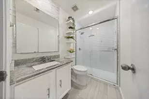8275 Clarksprings Dr, Dallas, TX 75236 - Photo 21
