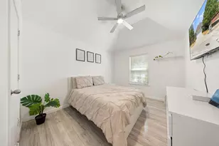 8275 Clarksprings Dr, Dallas, TX 75236 - Photo 25