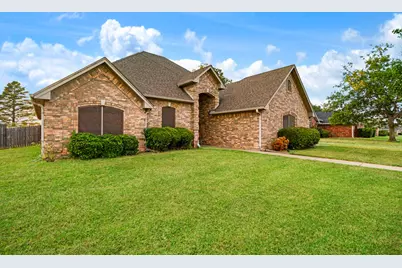 1725 Meadowview Drive, Reno, TX 75462 - Photo 19