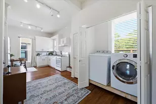 4619 Worth St, Dallas, TX 75246 - Photo 21