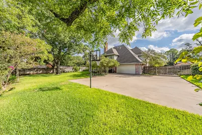 1500 Arrowhead Drive, Pantego, TX 76013 - Photo 3