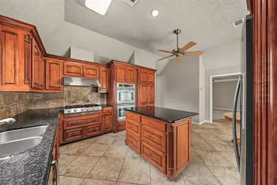 1500 Arrowhead Drive, Pantego, TX 76013 - Photo 15
