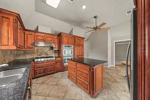 1500 Arrowhead Dr, Pantego, TX 76013 - Photo 15