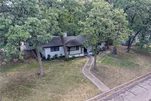 1500 W Lavender Ln, Arlington, TX 76013 - Photo 33
