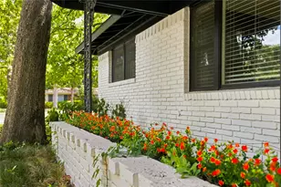 1500 W Lavender Ln, Arlington, TX 76013 - Photo 3