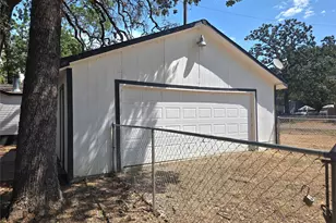 100 Crow St, Mabank, TX 75156 - Photo 27