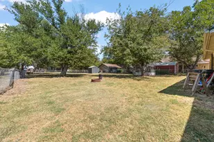 502 N King St, Itasca, TX 76055 - Photo 13