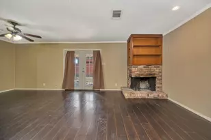 7608 Bridges Ave, Richland Hills, TX 76118 - Photo 9