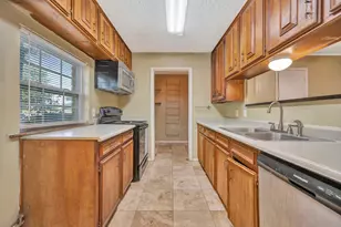 7608 Bridges Ave, Richland Hills, TX 76118 - Photo 5