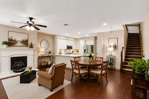 4237 Riverview Dr, Carrollton, TX 75010 - Photo 3