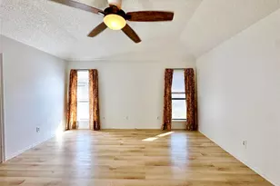 807 Fondren Dr, Arlington, TX 76001 - Photo 3