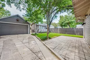 1320 Virginia Pl, Fort Worth, TX 76107 - Photo 25