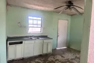 7625 S Steve Ln, Pharr, TX 78577 - Photo 13