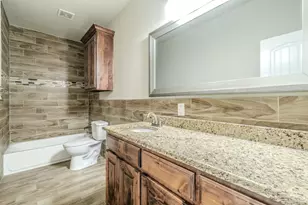 2016 Langston St, Fort Worth, TX 76105 - Photo 15