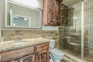 2016 Langston St, Fort Worth, TX 76105 - Photo 11