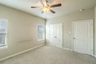 2016 Langston St, Fort Worth, TX 76105 - Photo 9
