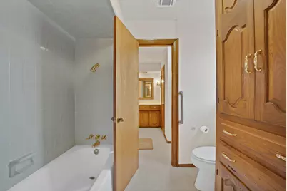 9630 Fallbrook Drive, Dallas, TX 75243 - Photo 13