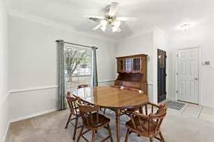 611 Dancer Ln, Lancaster, TX 75146 - Photo 11