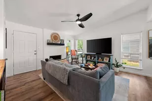 1110 Fairhaven Dr, Mansfield, TX 76063 - Photo 5