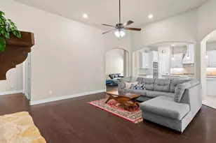 4704 Bonfire Way, Little Elm, TX 76227 - Photo 9