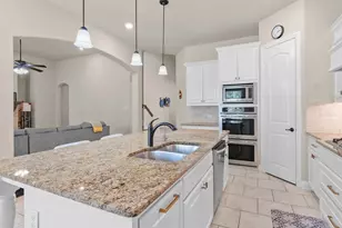 4704 Bonfire Way, Little Elm, TX 76227 - Photo 13