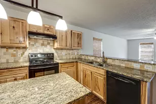 1561 Knottingham Dr, Little Elm, TX 75068 - Photo 11